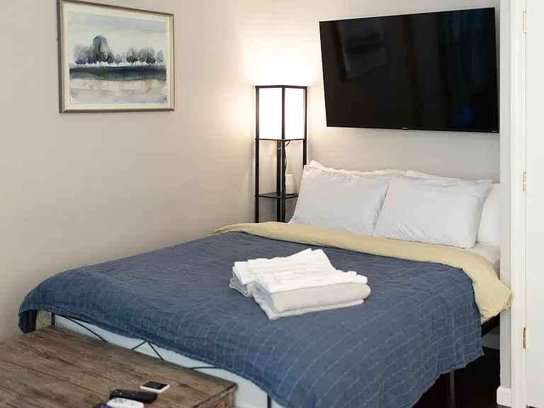 4731 Beach 47 St #2 — Photo 94