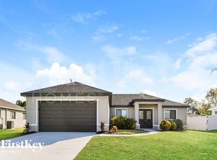 1013 SW 11th Pl, Cape Coral, FL 33991