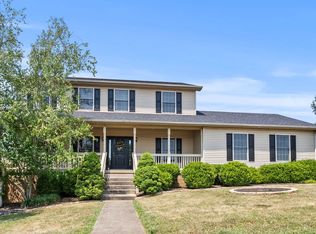 569 Earlymeade Dr, Winchester, KY 40391