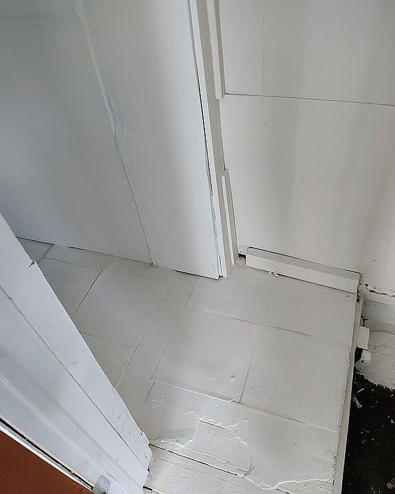 Top of basement step