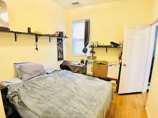 Rented by Brooklyn Property Group LLC | media 6