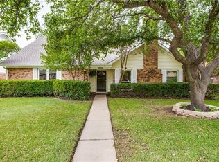 1727 Brighton Dr, Carrollton, TX 75007