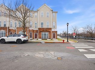275 Custer Ave APT 236, Jersey City, NJ 07305