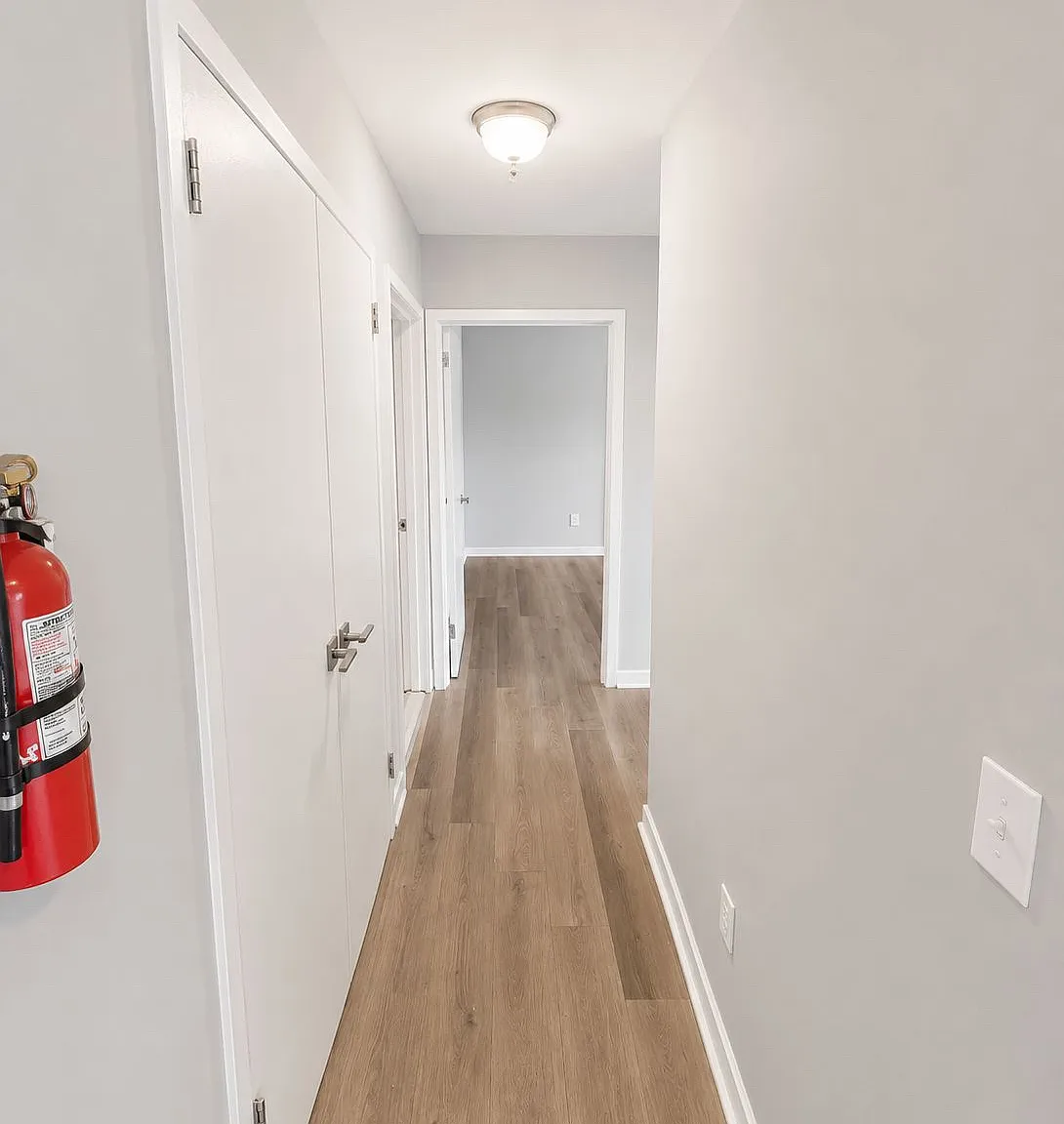 2 bed, $1,931 — Photo 4