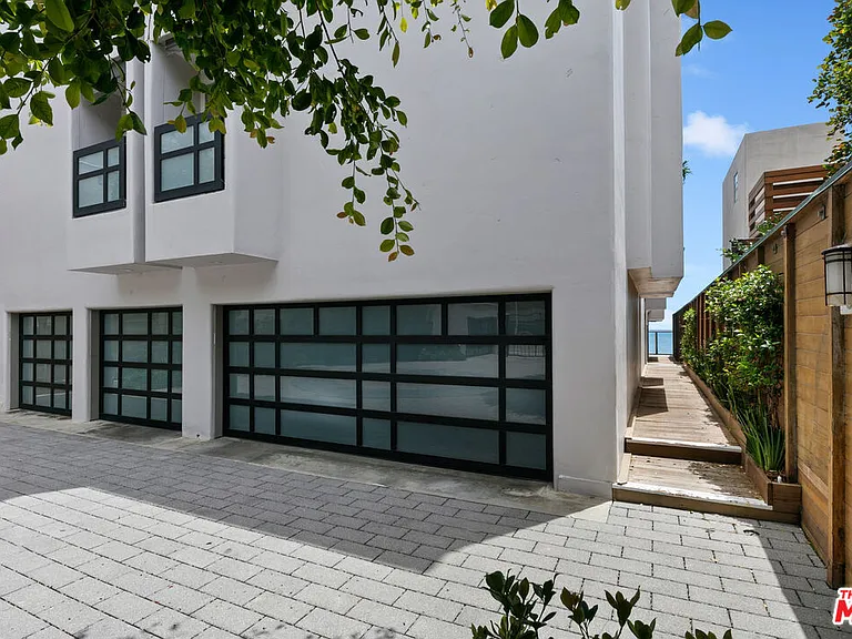 22630 Pacific Coast Hwy #1 — Photo 6