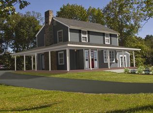 211 Main St, New Paltz, NY 12561