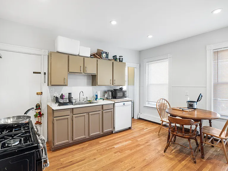 36 Fountain Ave #1 — Photo 17