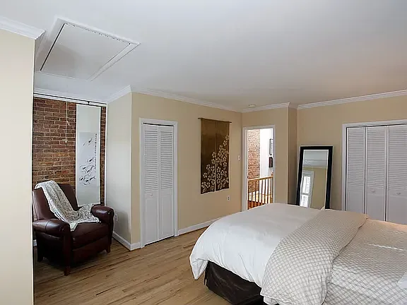 656 Acker Pl NE — Photo 17