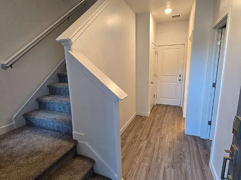 15463 S Capri Heights Ln — Photo 3