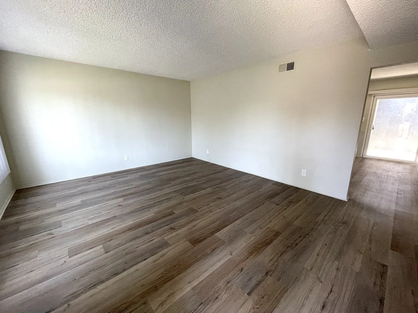 1704 Fern Avenue — Photo 2