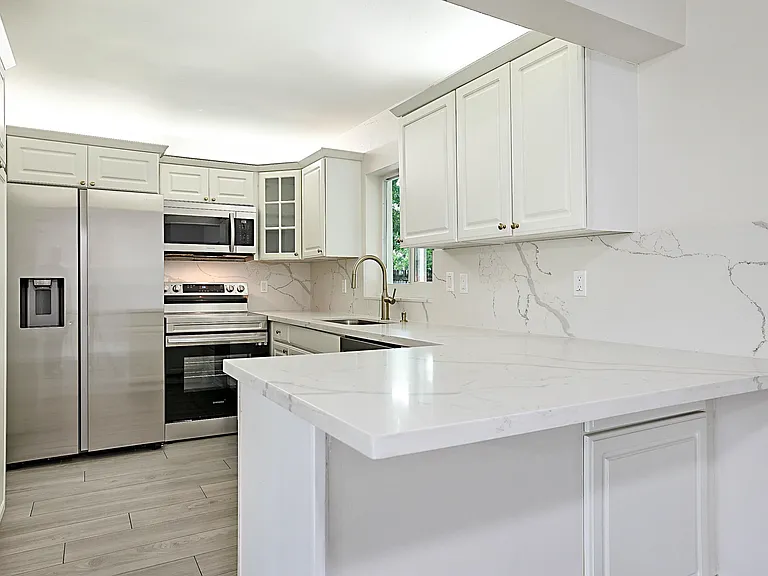 9593 Richmond Cir #- — Photo 6