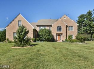 12812 Dover Rd, Reisterstown, MD 21136