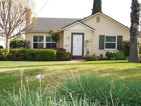 3rd image of 9420 Daines Dr