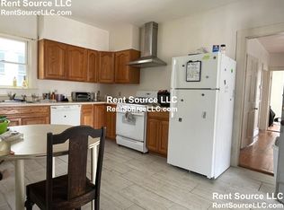 12 Calvin St #2R, Somerville, MA 02143