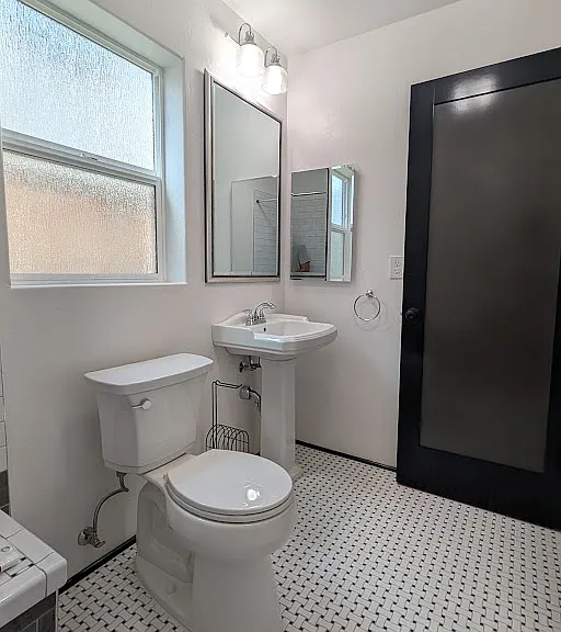 3445 Collier Ave — Photo 16