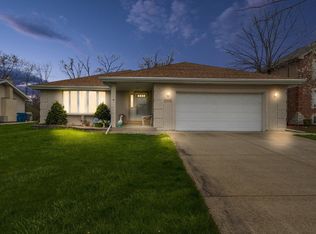 10400 S 83rd Ave, Palos Hills, IL