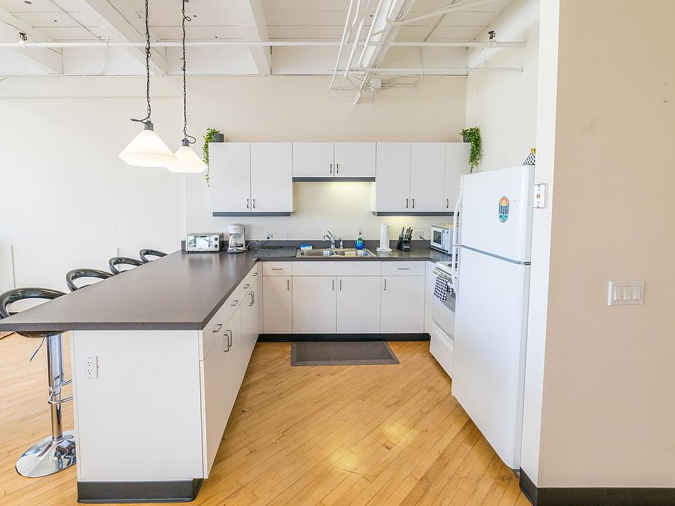 1st image of 740 13th St Suite 407