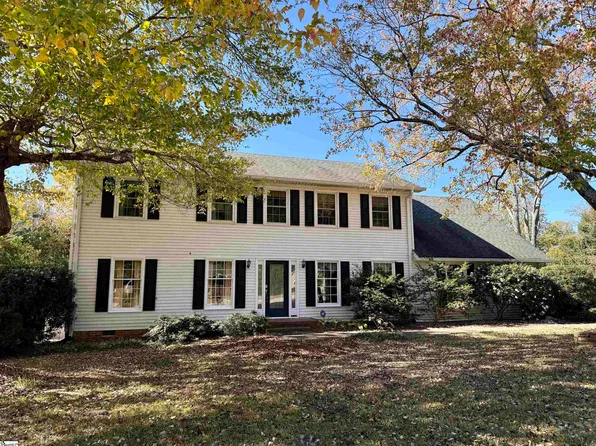 104 Long Point Way, Simpsonville, SC 29681