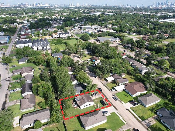 3rd image of 4926 Enyart St