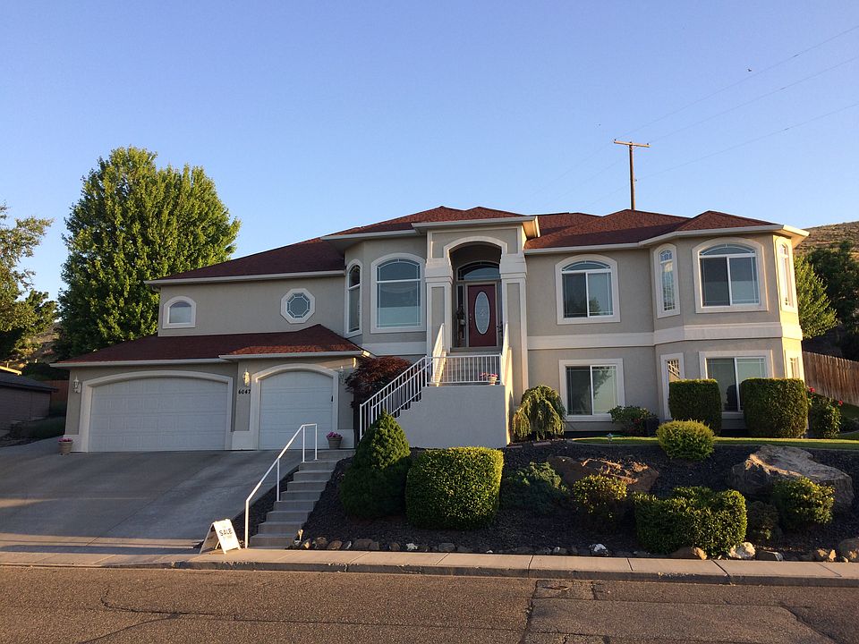 Georgeous Stucco Home!