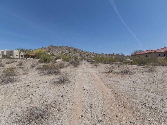 3rd image of 18677 W Porter Dr