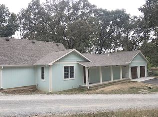 1886 County Road 1065 N, Fairfield, IL 62837