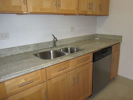 Rented by Beekman Street Realty | media 19