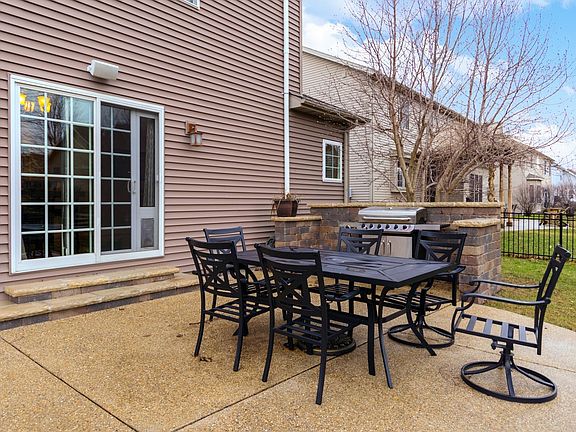 3rd image of 2802 Degarmo Dr
