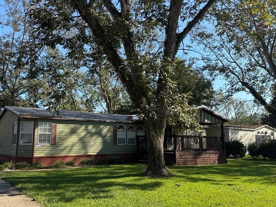 1st image of 16421 Pecan View Dr