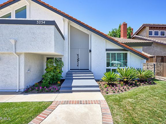 3rd image of 3254 N Sawtooth Ct