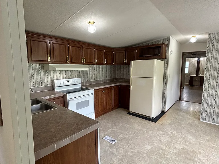 174 Dead End Rd SE — Photo 8