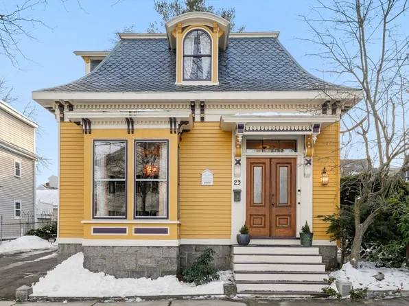 23 Buffum St, Salem, MA 01970