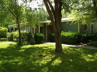 1800 W Dyer Rd, Pahrump, NV 89048