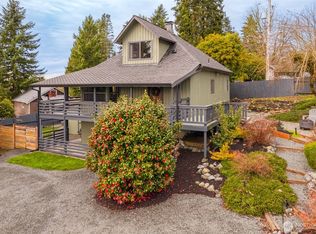 25710 Pacific St, Black Diamond, WA 98010