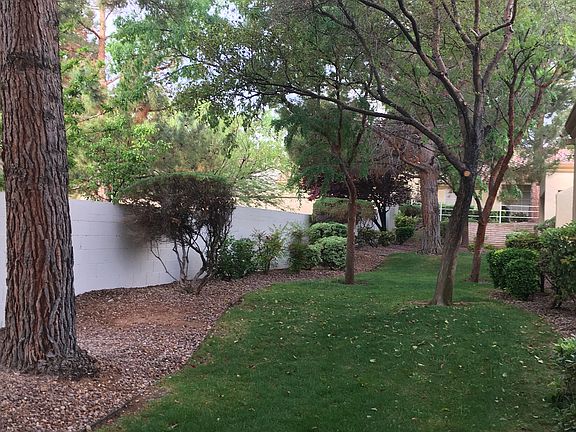 4th image of 9529 Yucca Blossom Dr