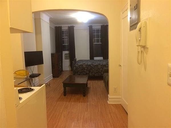 1st image of 249 E 52nd St APT 4d