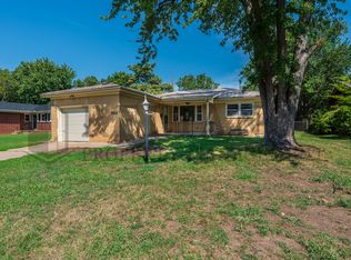 1022 S Capri Ln, Wichita, KS 67207
