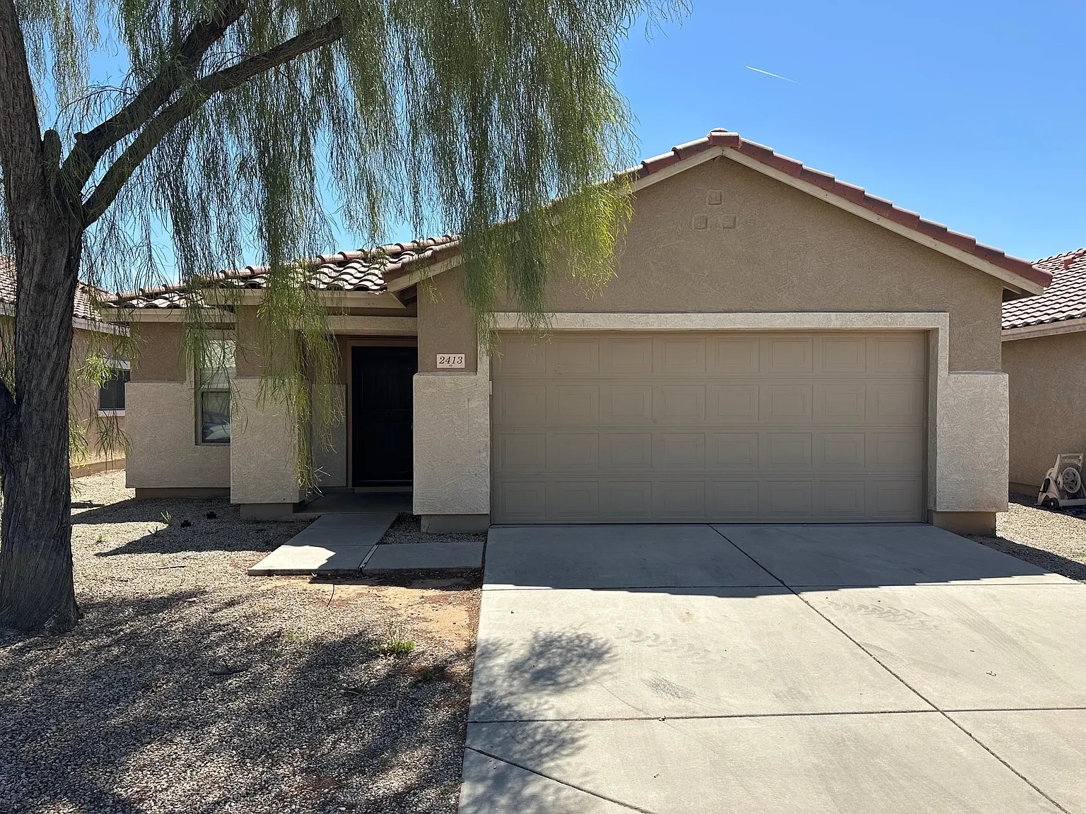 3 bed, 1386 sqft, $1,900 — Photo 1