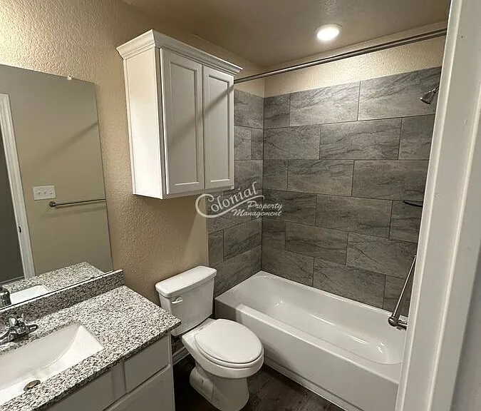 2403 Duntov Dr #B — Photo 18