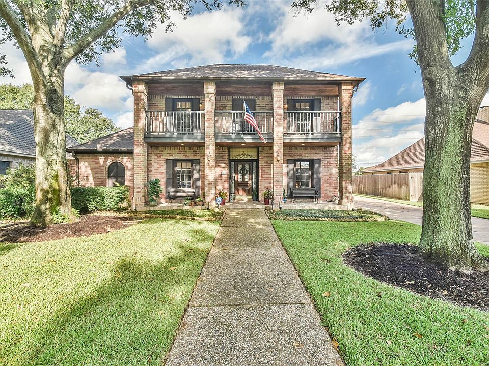 1st image of 7539 Club Lake Dr
