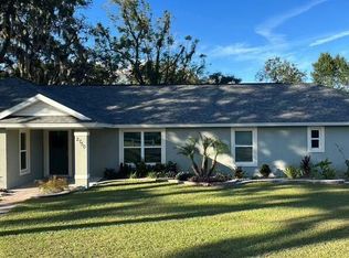 1414 N Lake View Ave, Leesburg, FL 34748
