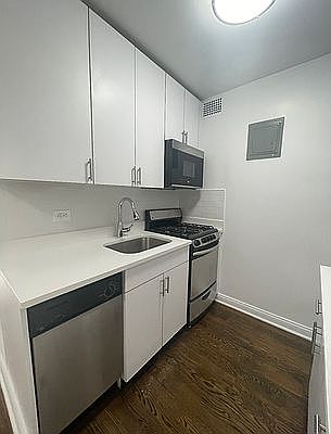 3rd image of 400 E 89th St APT 5M