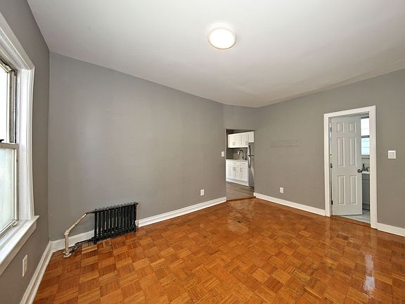 2nd image of 134A N 7th Ave APT 2