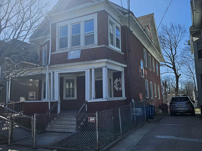 116 Sheffield Ave #3A — Photo 9