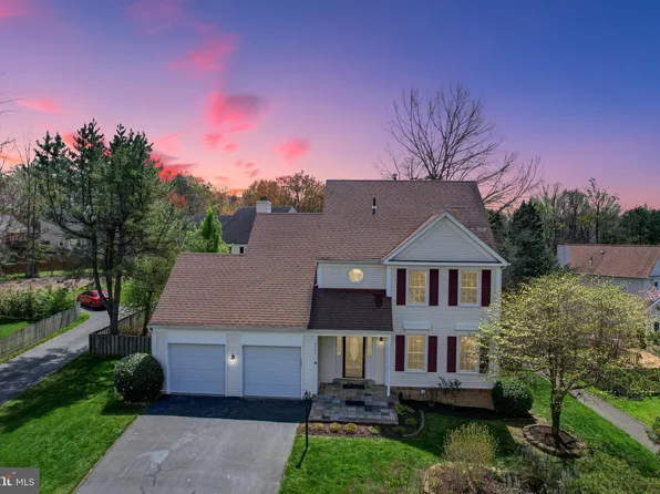 4307 Flodden Ct, Woodbridge, VA 22192