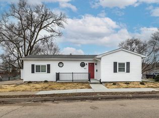 1633 Hickson Ave, Dubuque, IA 52001