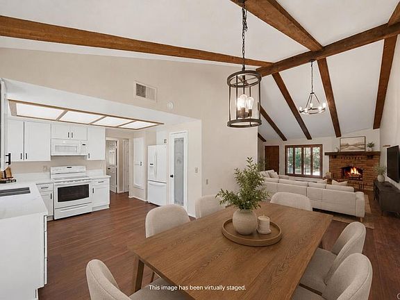 5th image of 711 De Luz Rd