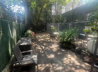262 Stagg St #1F, Brooklyn, NY 11206