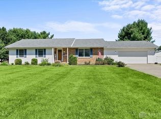 4560 Mumper Rd, Springfield, OH 45502