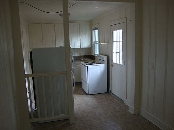 Dining Area / Kitchen